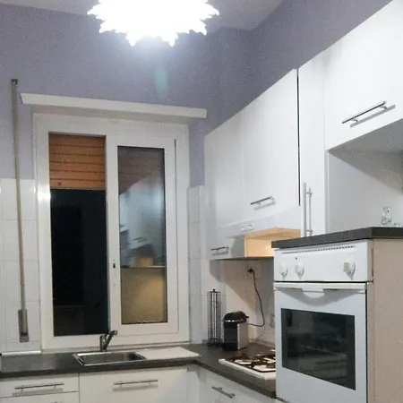 Sk - Camera Ampia E Spaziosa בית הארחה